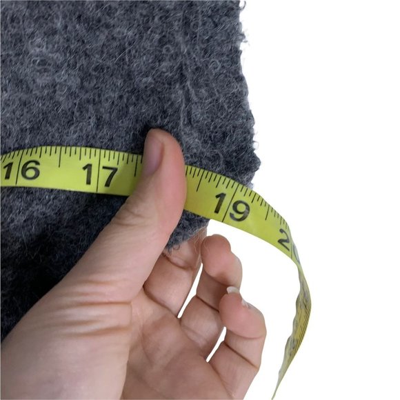 Holistia Alpaca Blend Sleeveless Asymmetrical Zip Up Vest Medium - Picture 5 of 6